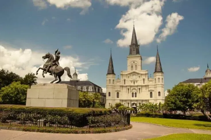 10 Most Visited Tourist Attractions in the World